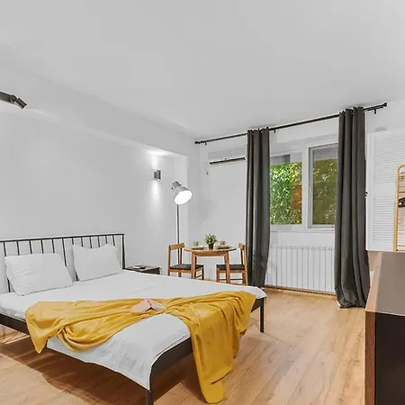 Charming Studio In Center *