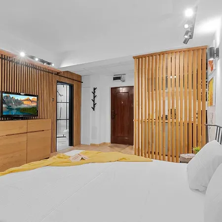 Charming Studio In Center Apartment *